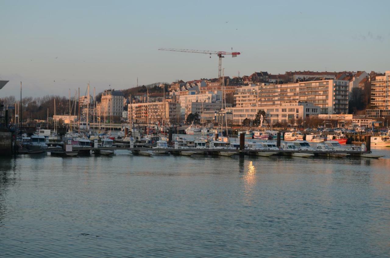 Appart Vue Sur Port Lägenhet Boulogne-sur-Mer Exteriör bild